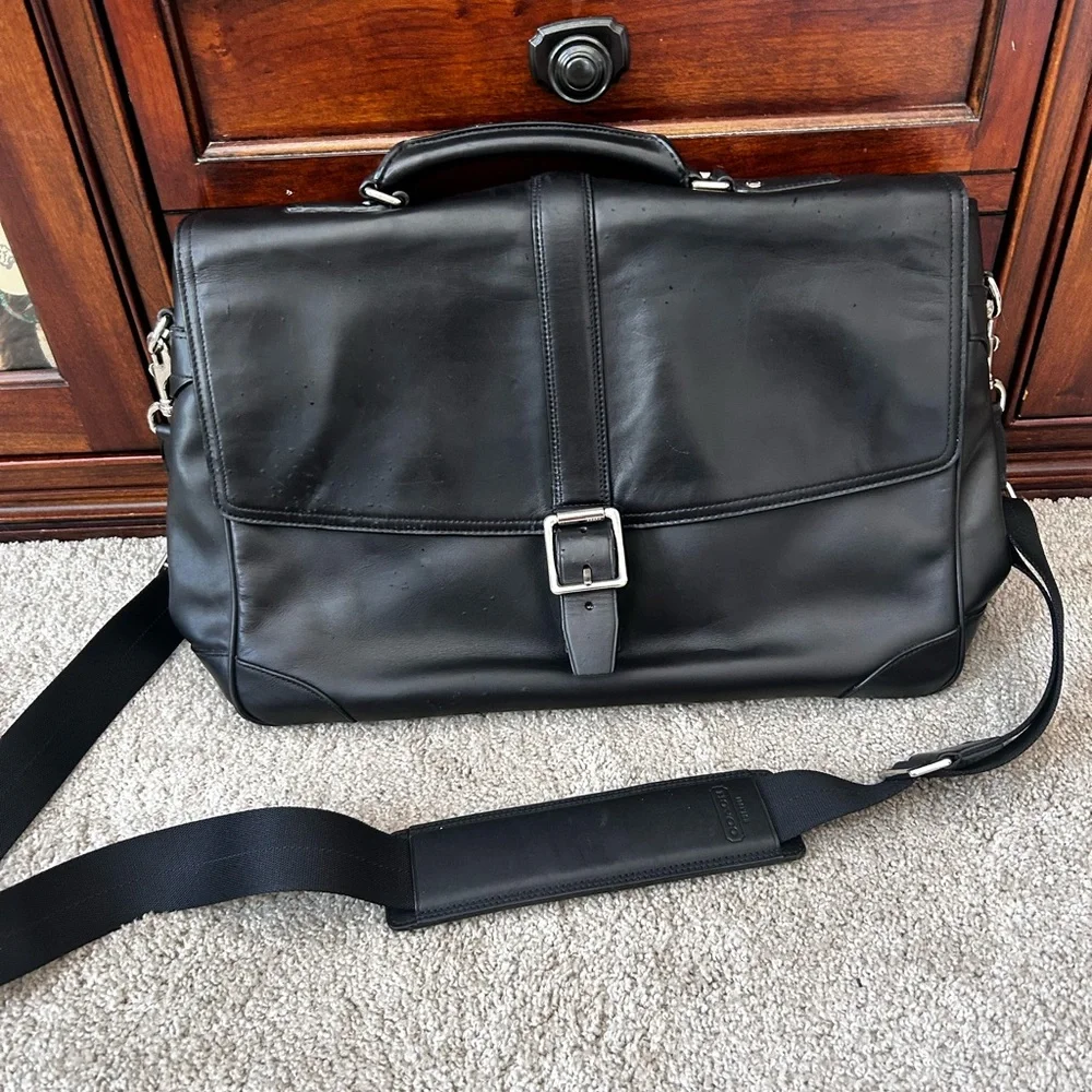 VTG COACH 70304 black leather transatlantic briefcase